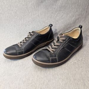 Ecco Black Leather Sneakers Women's 40 (9.5) Like New